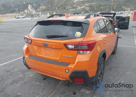 2020 Subaru Crosstrek Limited z USA, uszkodzony, nr VIN JF2GTAMC3L8221292